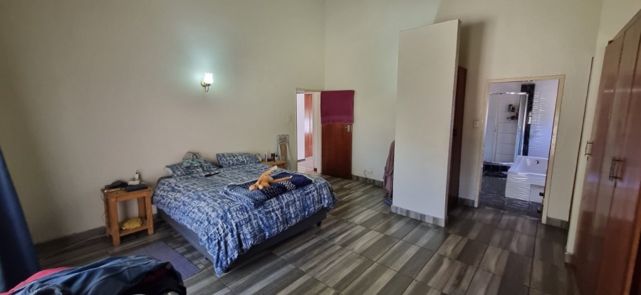 5 Bedroom Property for Sale in Elandsrand North West
